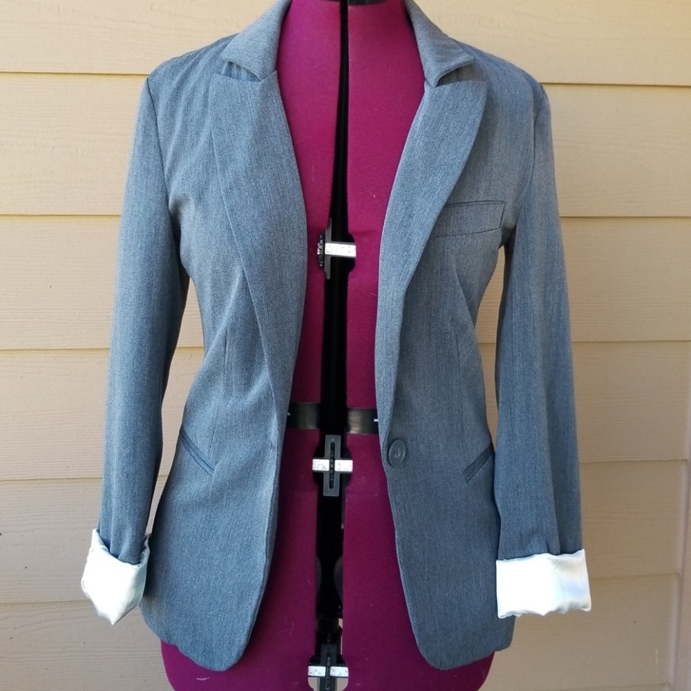 Gray blazer - Picture 5 of 8